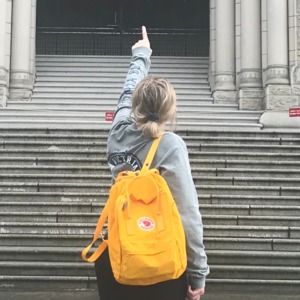 Meet your Posher, Hailey